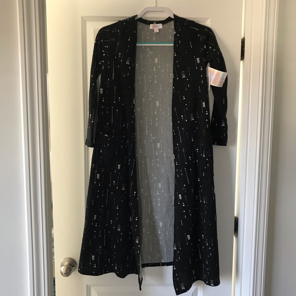 Lularoe Arrow Print Sarah Cardigan